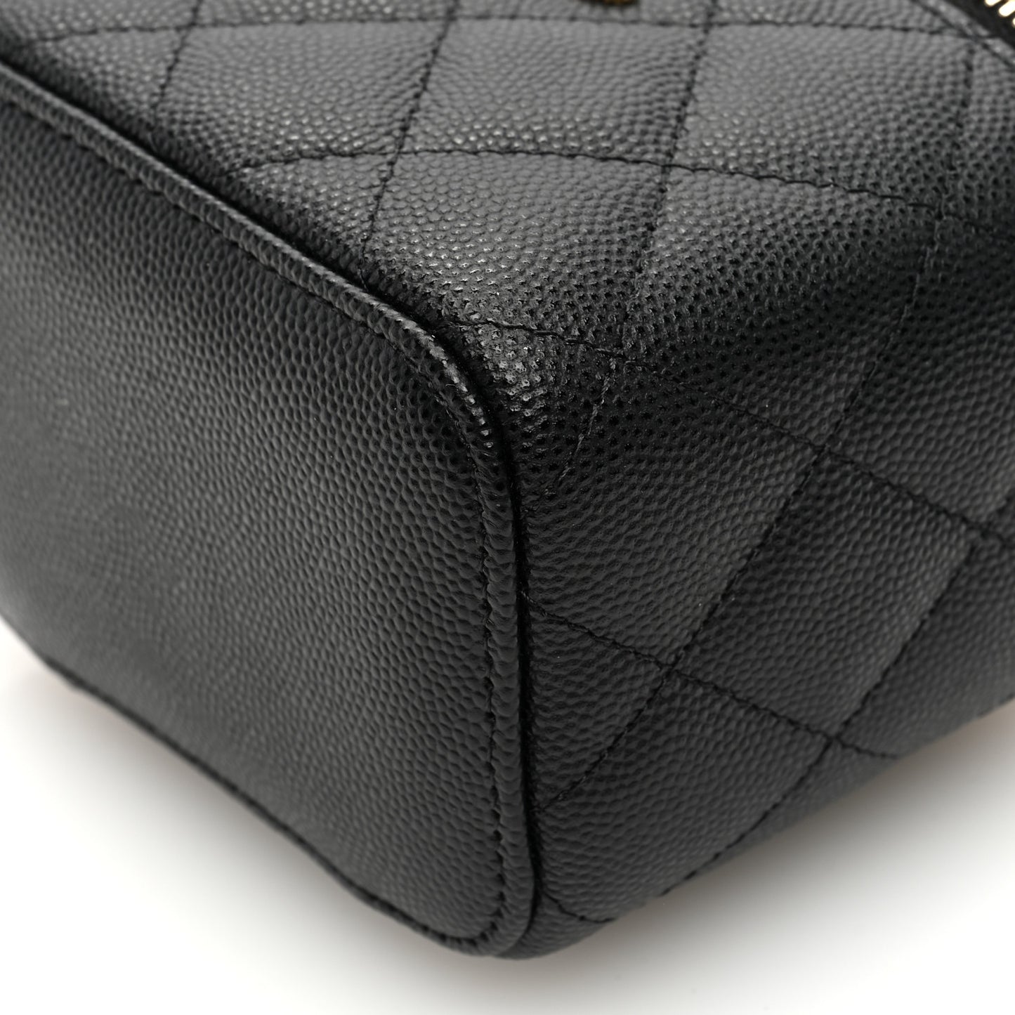 Caviar Quilted Mini Vanity Case With Chain Black