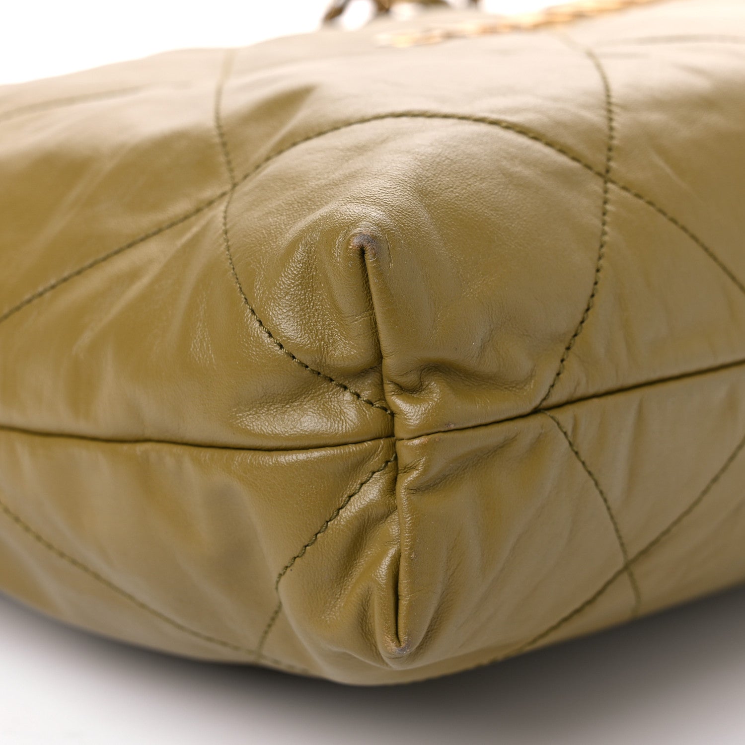 Chanel Shiny Calfskin Quilted Chanel 22 Green 10 of 11