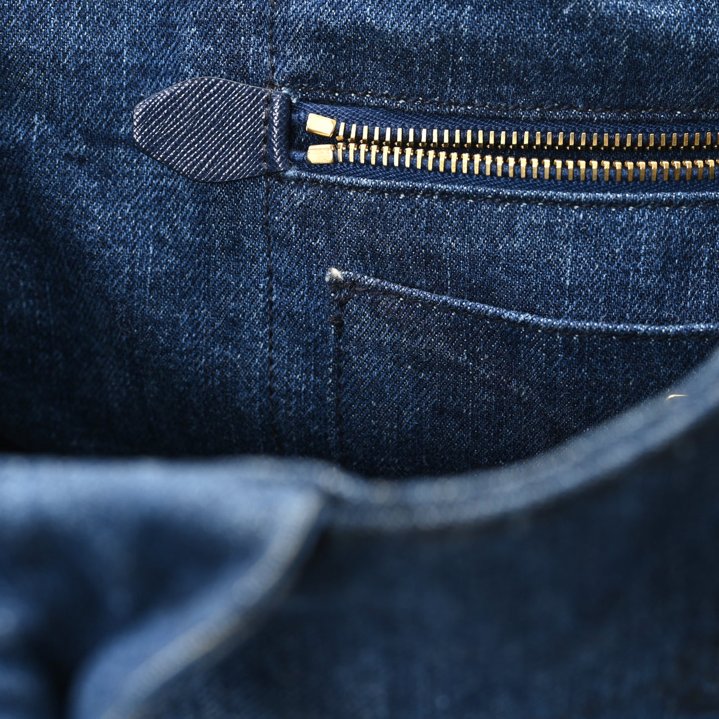 Denim Logo Tote Avio