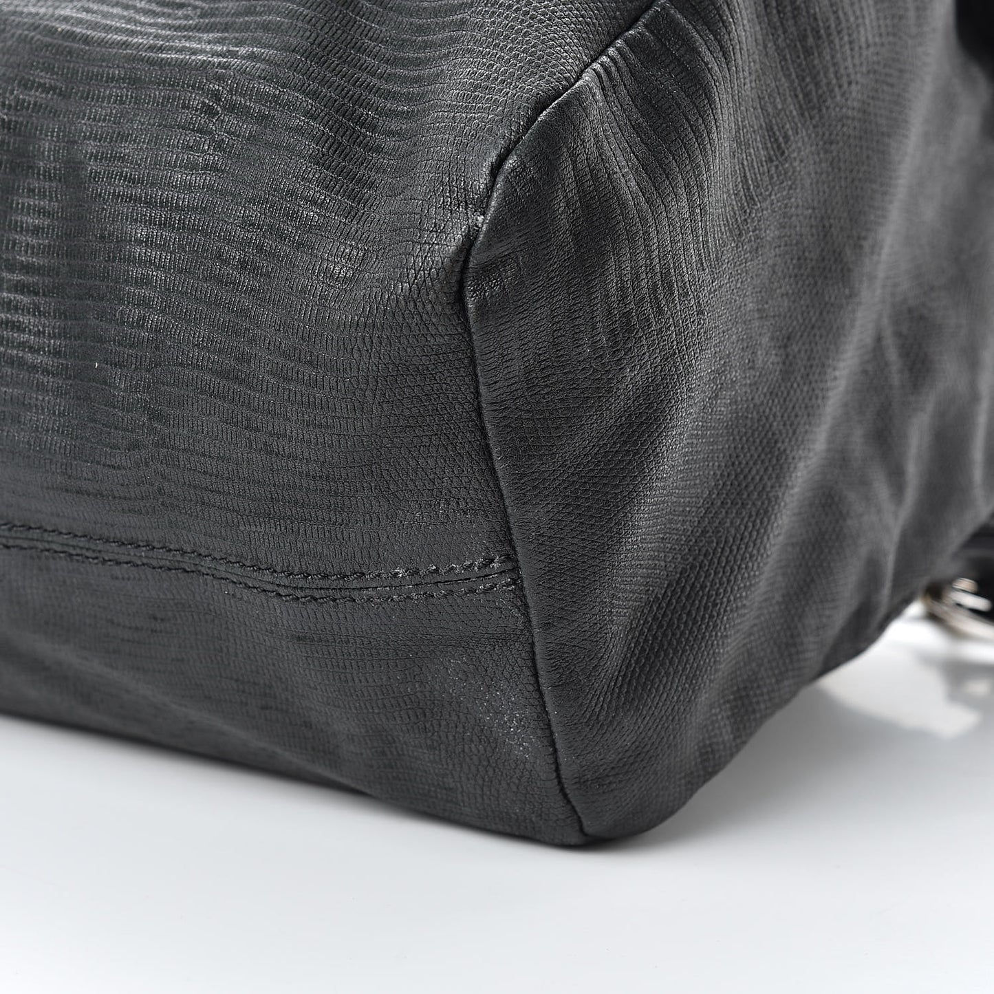 Calfskin Lizard Embossed Large Pandora Black