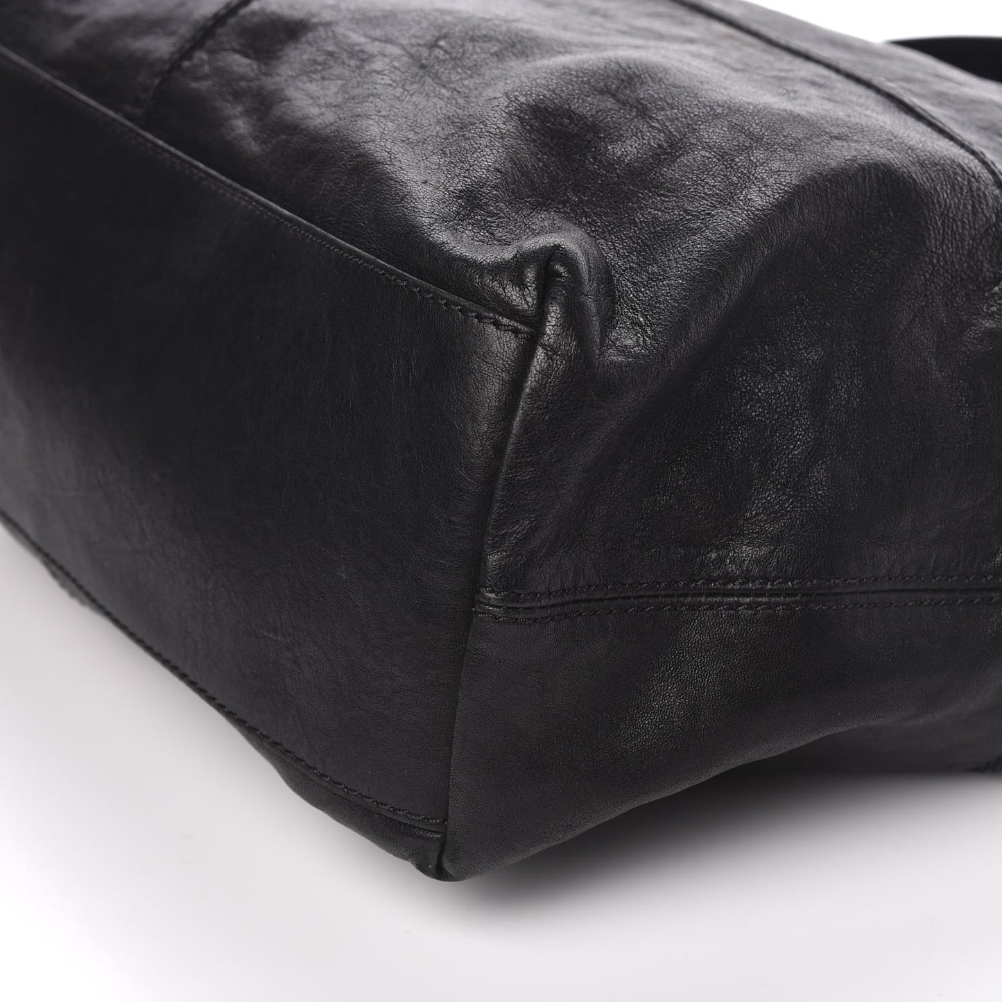 Lambskin Medium Nightingale Black
