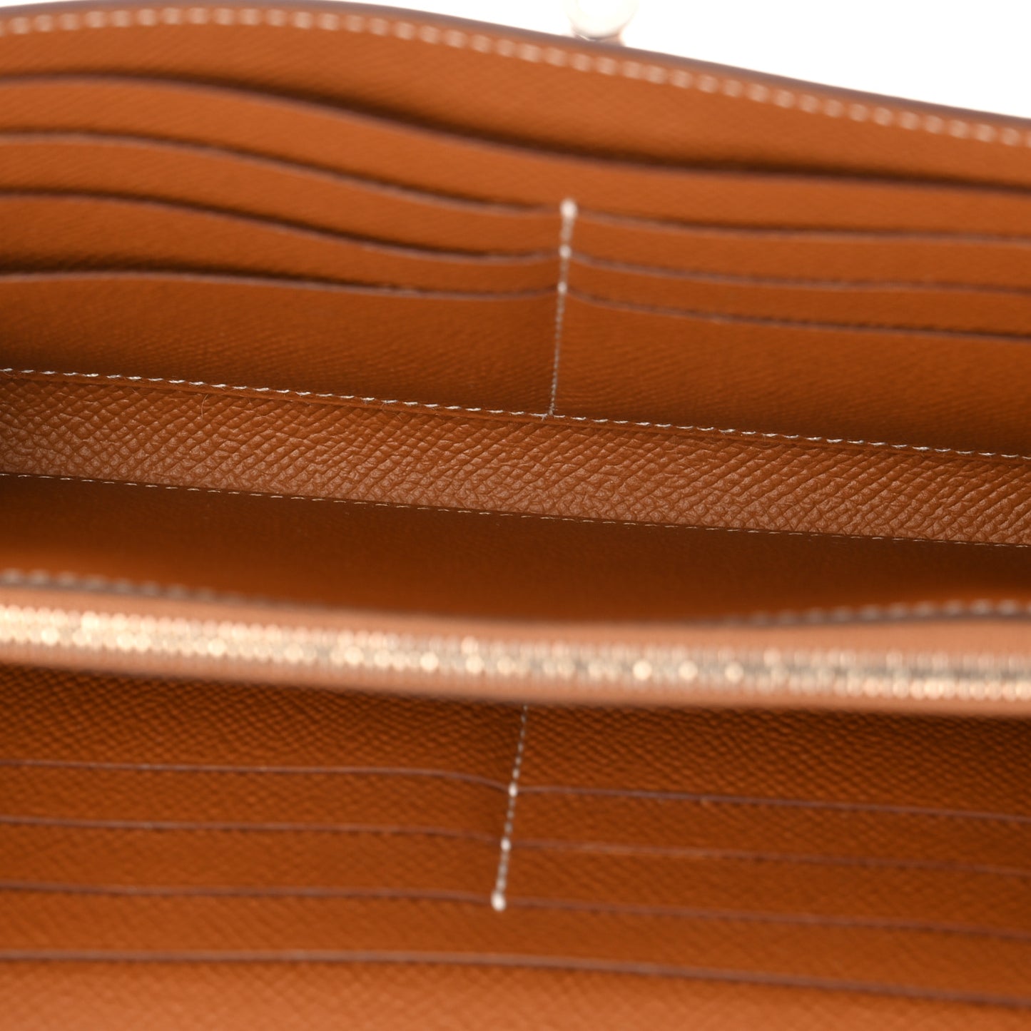 Epsom Kelly Longue Wallet Gold