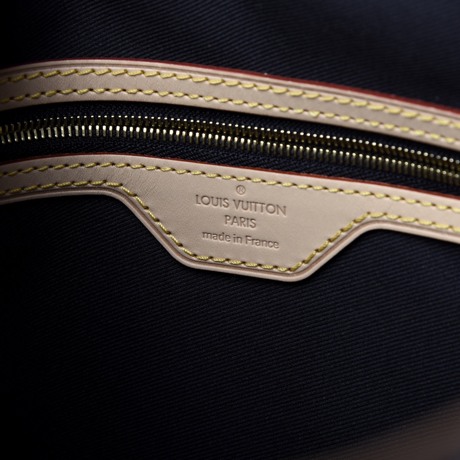 Louis Vuitton Reverse Monogram Carry It 8 of 9