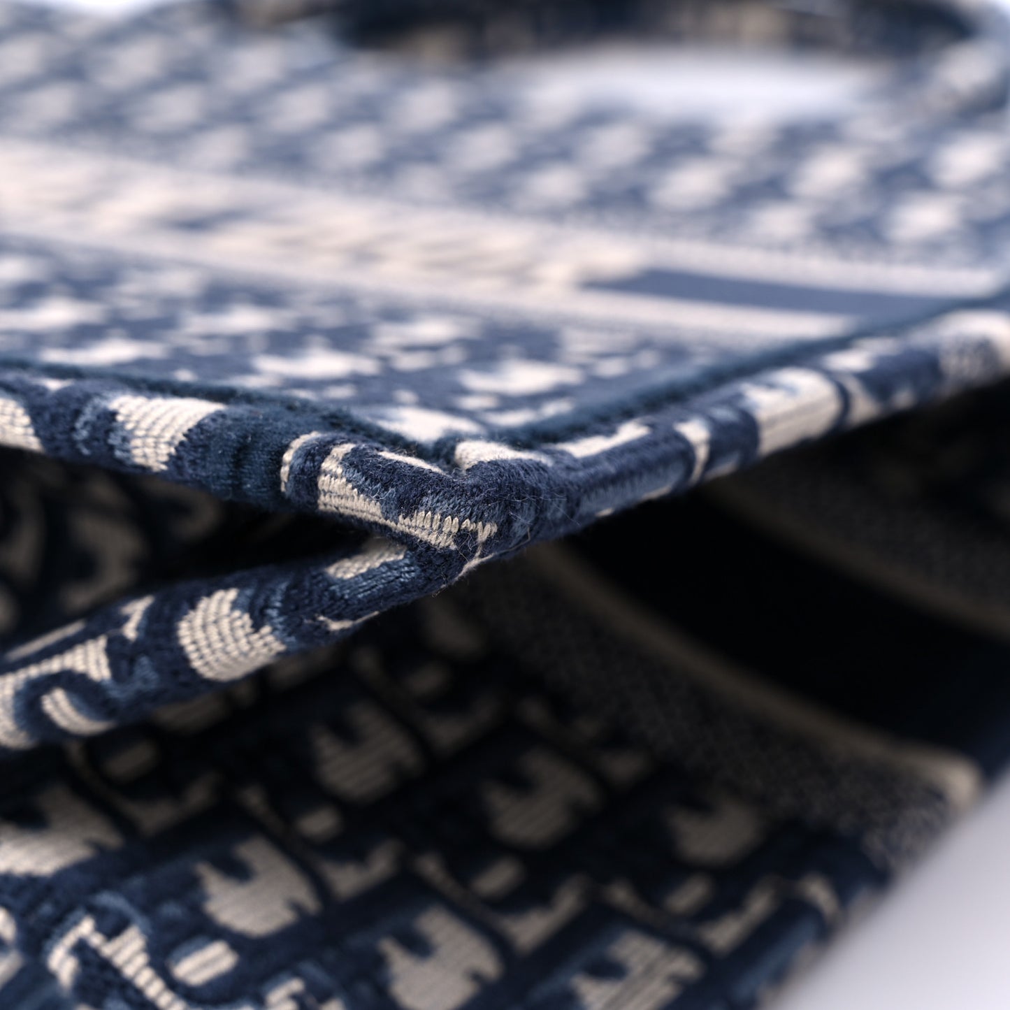 Oblique Medium Book Tote Blue Multicolor