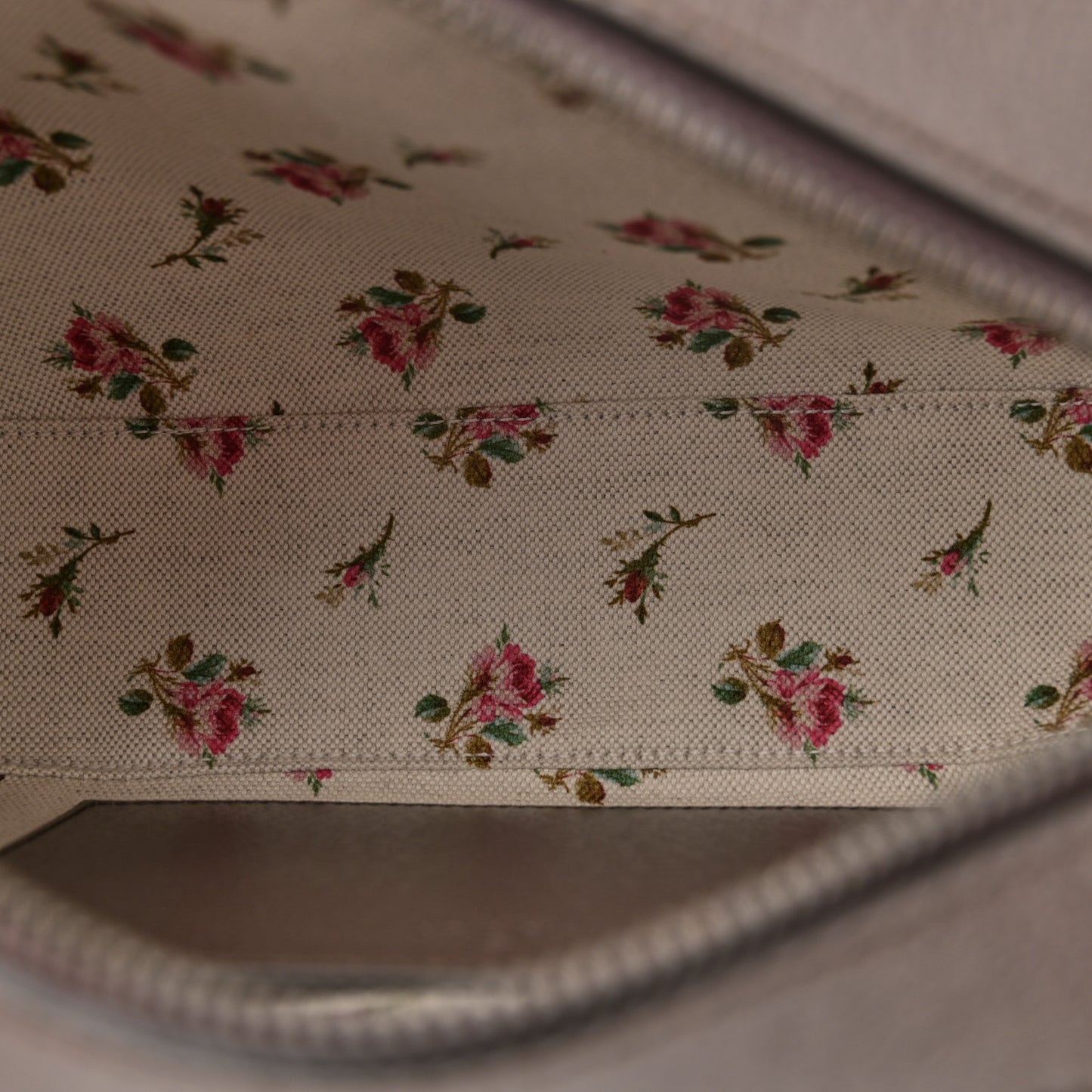 GG Supreme Monogram Web Neo Vintage Shoulder Bag Beige New Acero Crop