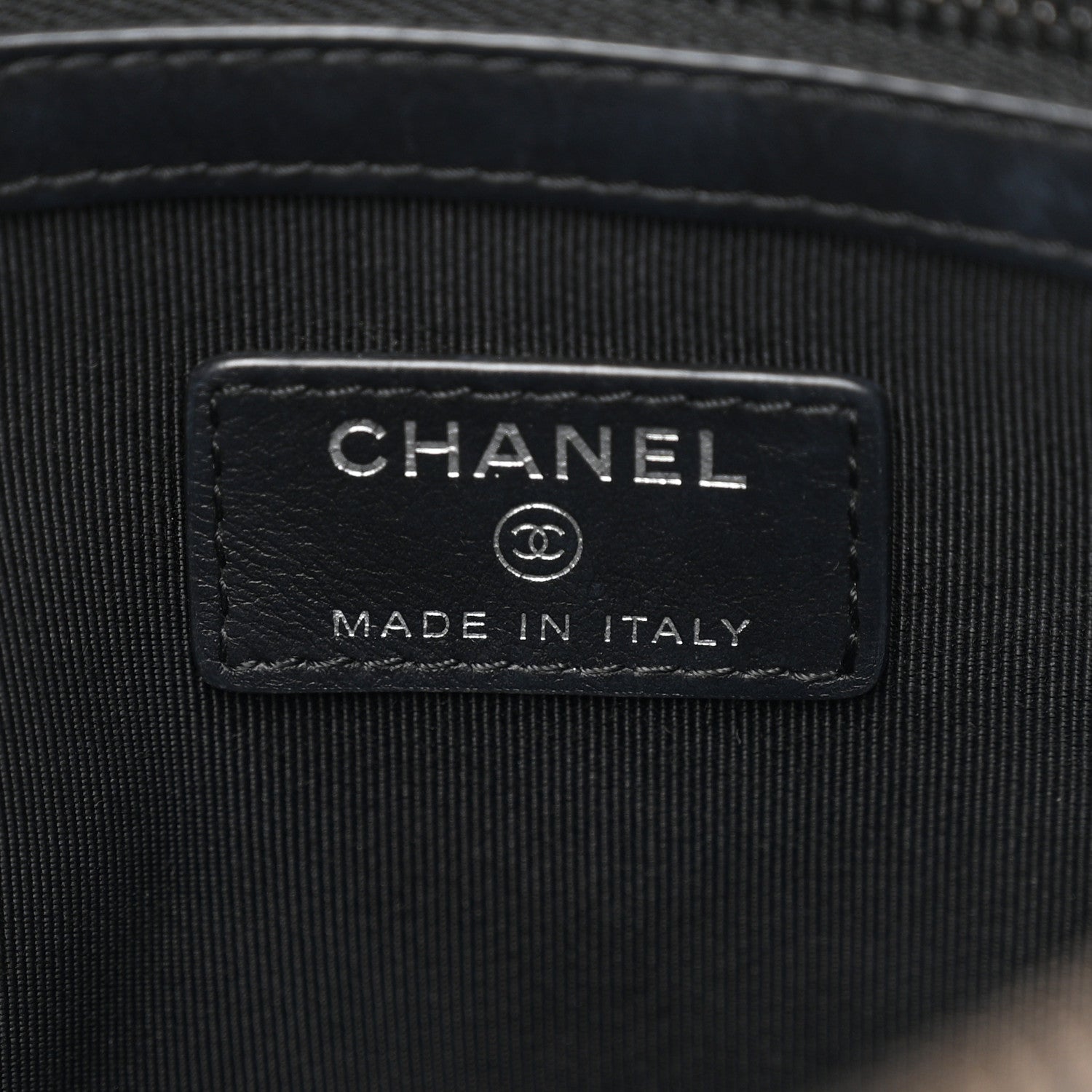 Chanel Crumpled Calfskin Quilted Medium Cosmetic Case So Black 6 of 7
