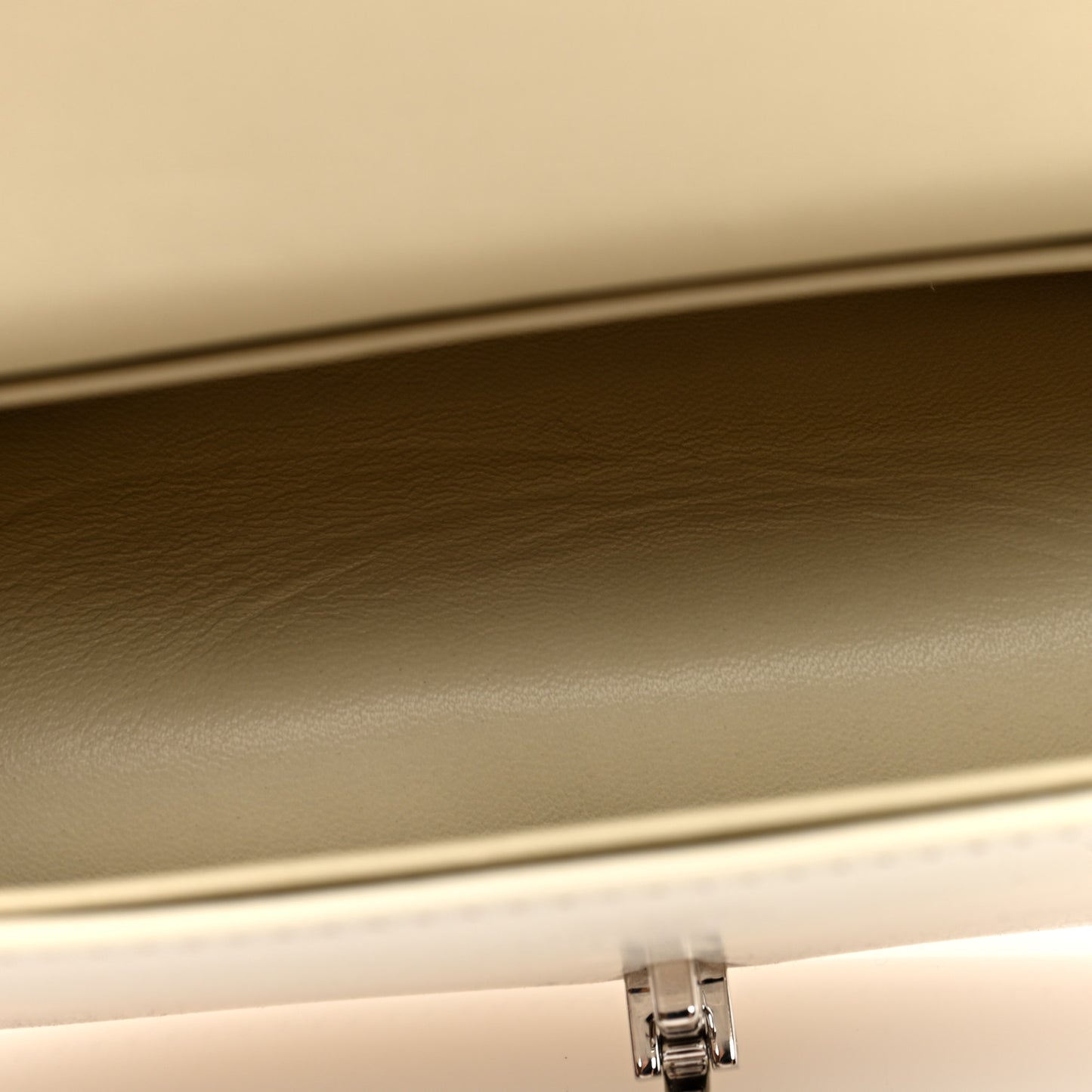 Smooth Calfskin The Sofia E/W Crossbody Ivory