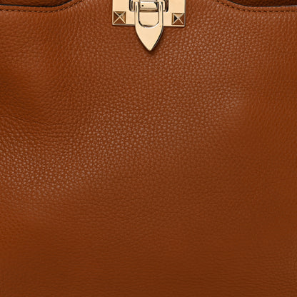 Valentino Garavani Pebbled Calfskin Small Rockstud Flip-Lock Messenger Bag Light Cuir 7 of 9