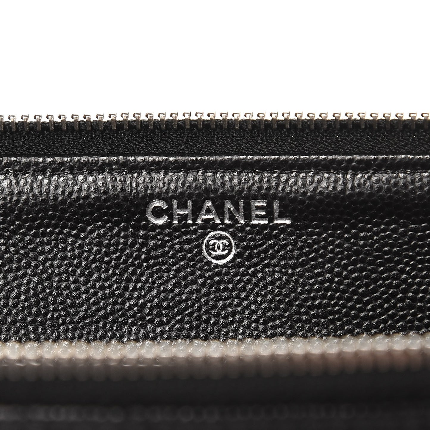 Caviar Chevron Quilted Large Zipped Clutch Black