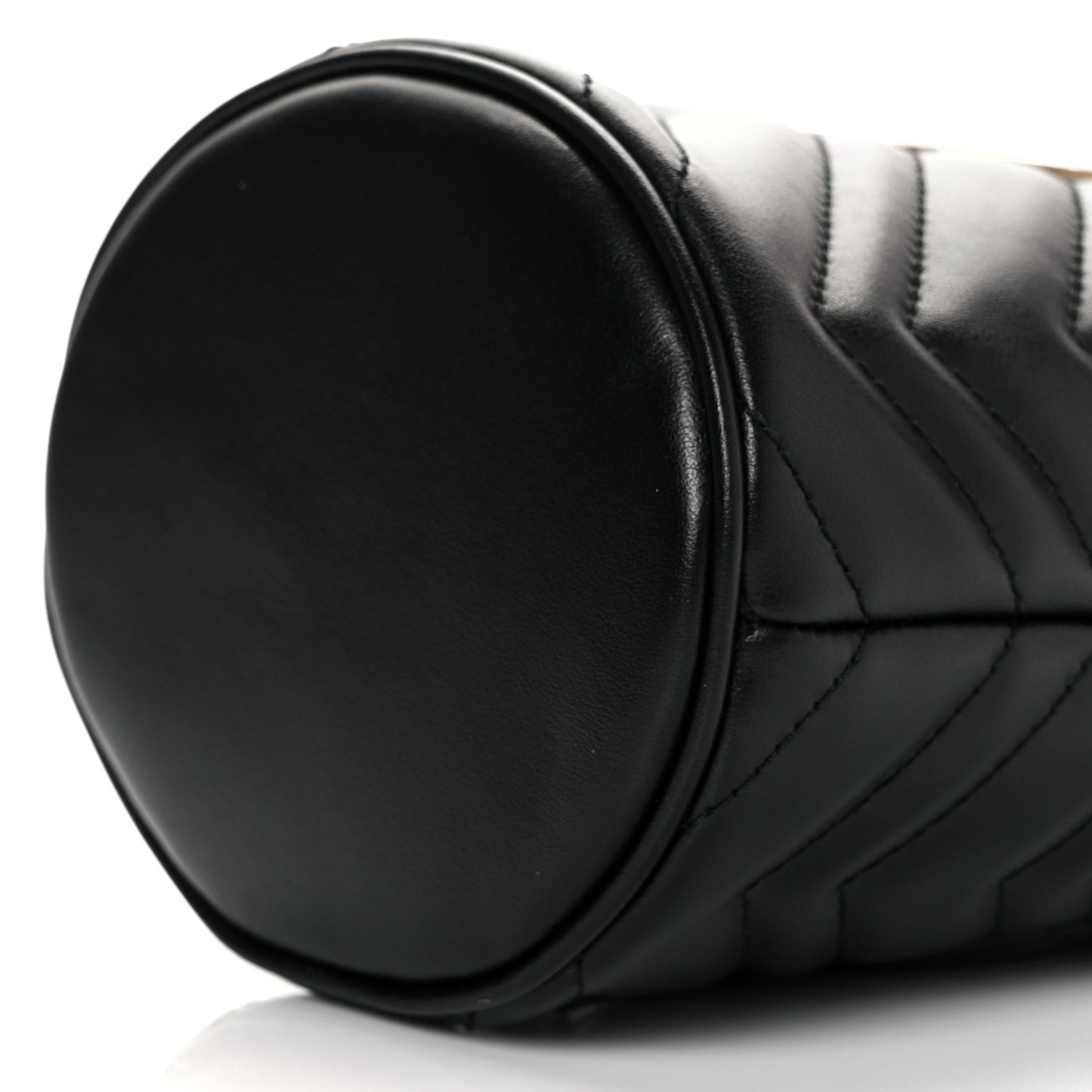 Calfskin Matelasse Mini GG Marmont 2.0 Bucket Bag Black