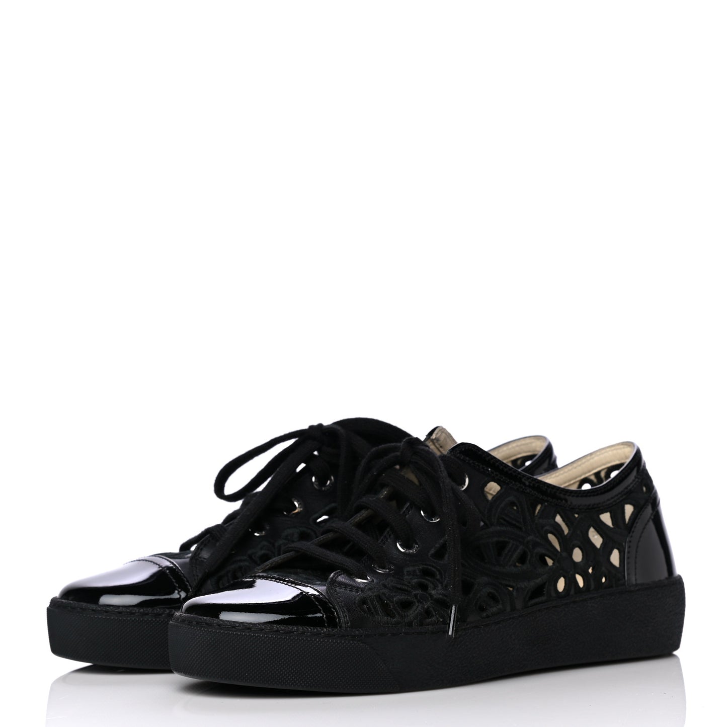 Patent Grained Goatskin Hollow Out Flower Sneakers 38.5 Black