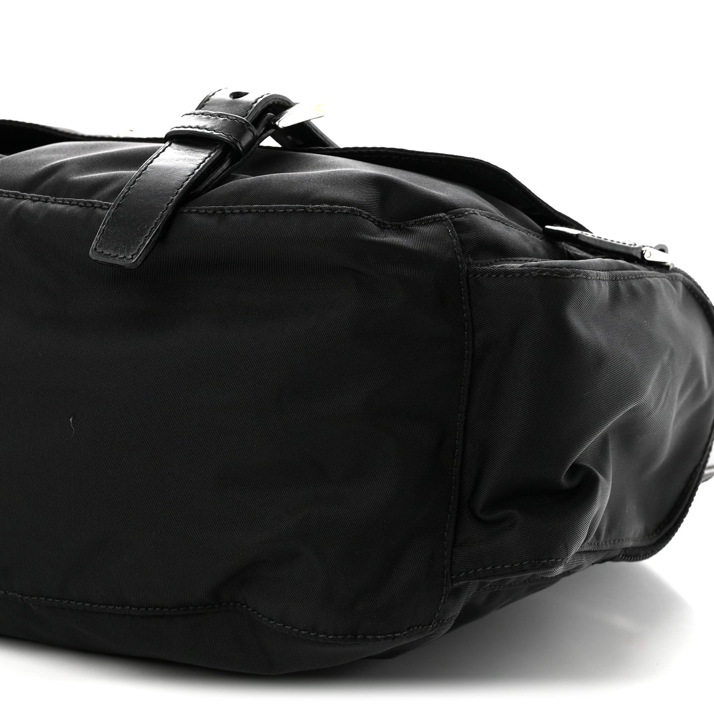 Nylon Vela Sport Messenger Bag Black