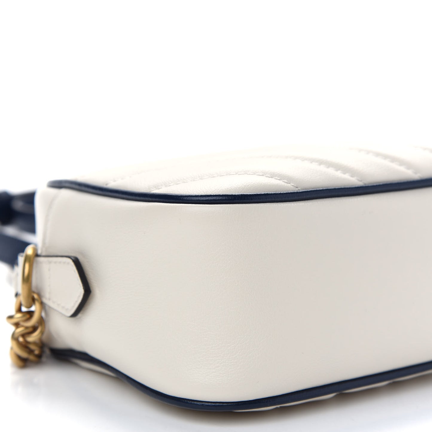 Vintage Effect Calfskin Matelasse Diagonal Small Torchon GG Marmont Chain Shoulder Bag Mystic White Blue Agata