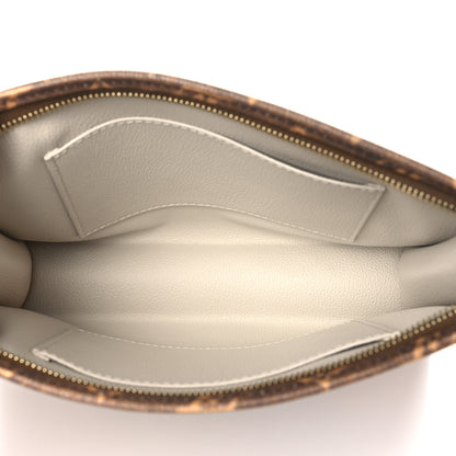 Louis Vuitton Monogram Flight Mode Toiletry Pouch 5 of 10
