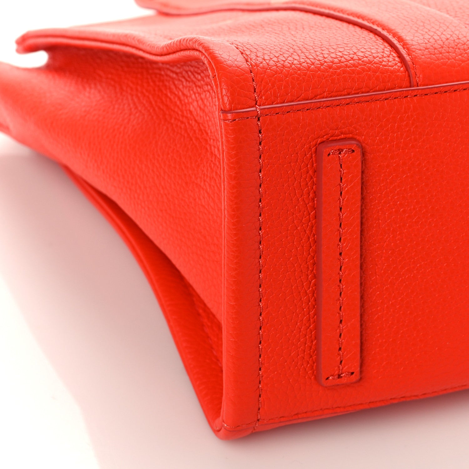 Marc Jacobs Grained Calfskin Medium The Tote Bag Red 7 of 8