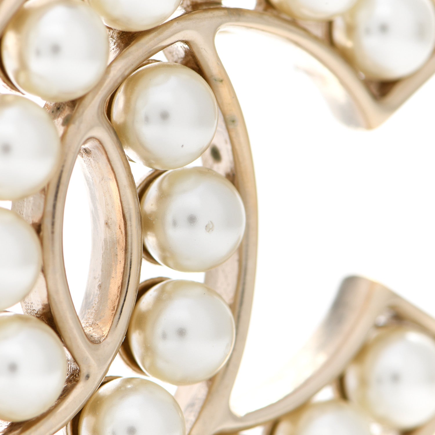 Chanel Pearl CC Brooch Light Gold 5 of 6