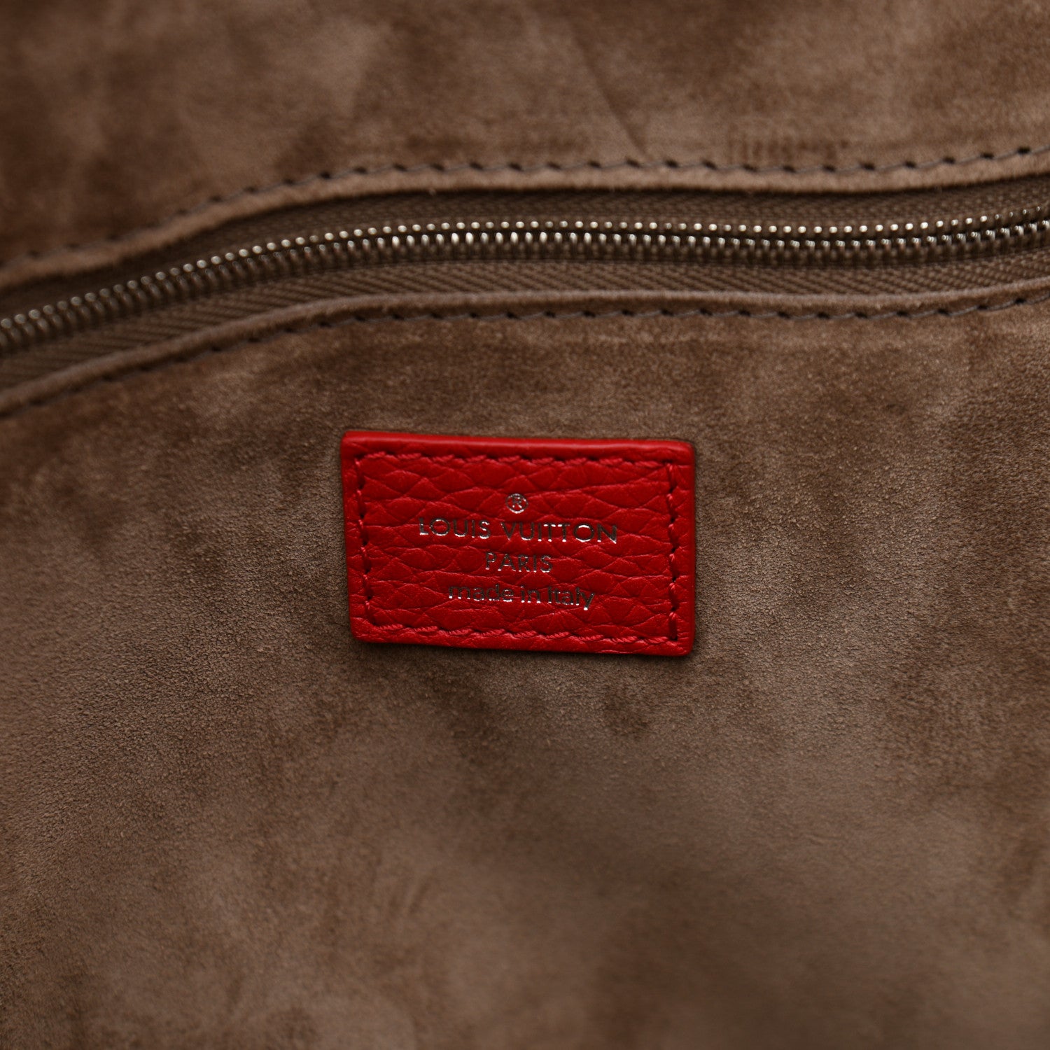 Louis Vuitton Veau Cachemire Soft Lockit MM Rubis 6 of 10