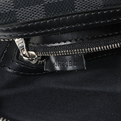 Louis Vuitton Damier Graphite Ieoh Messenger Bag 7 of 14