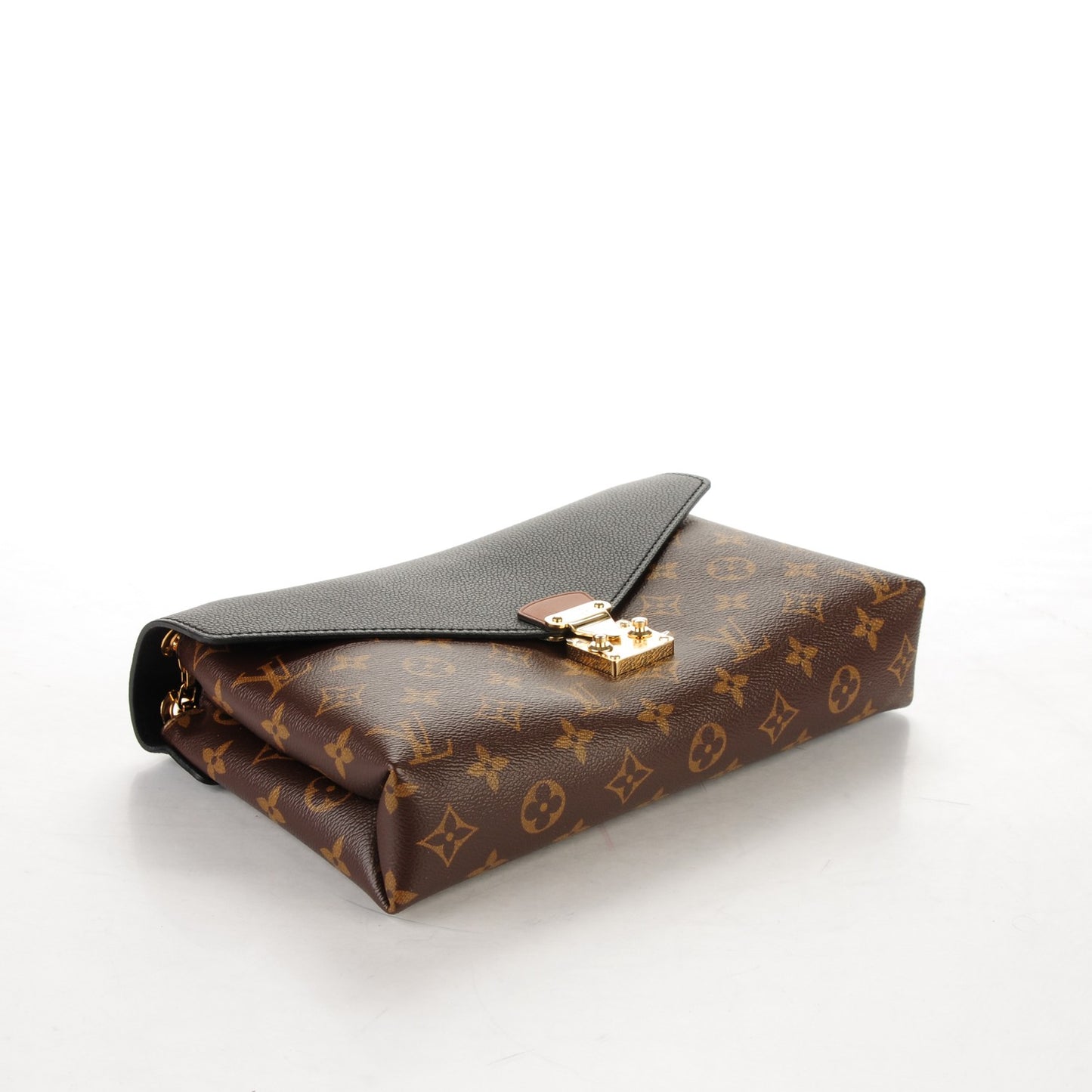 Monogram Pallas Chain Black