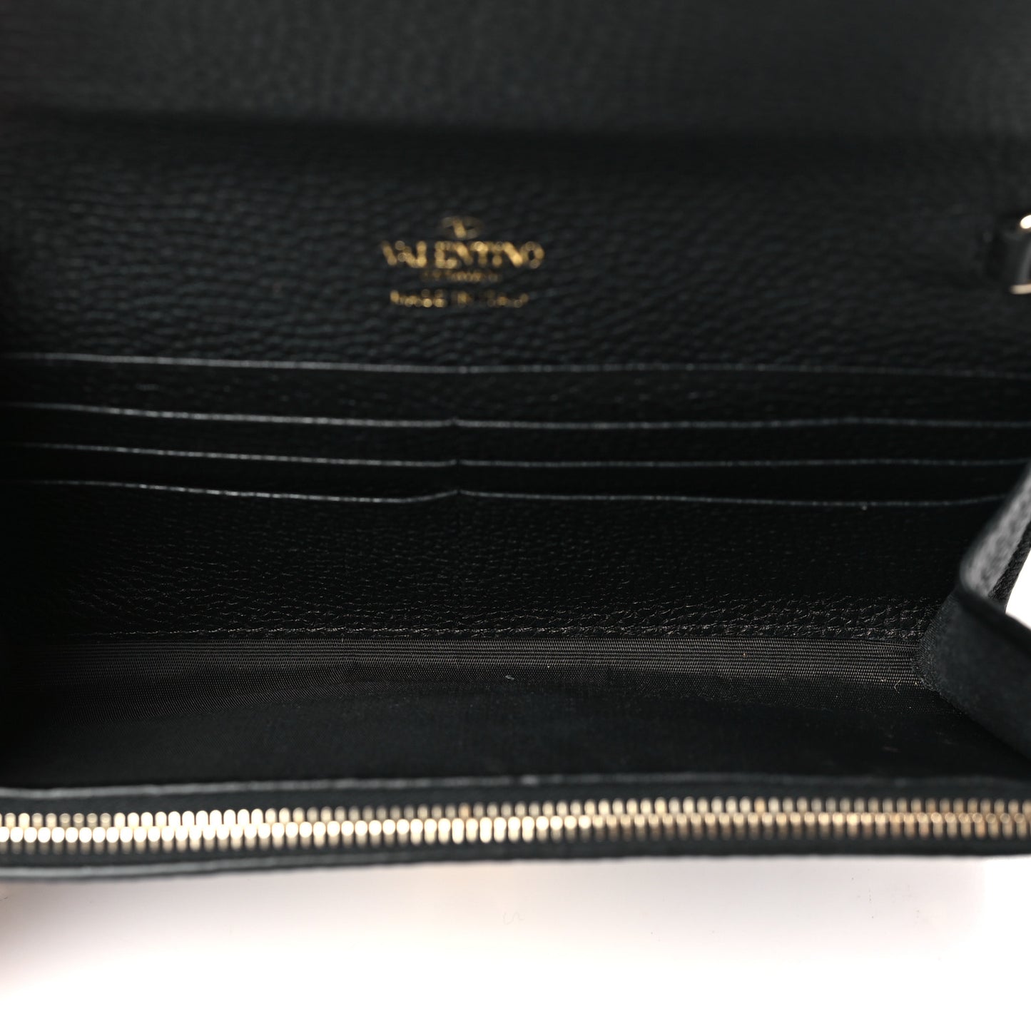 Pebbled Calfskin Rockstud Flip Lock Wallet On Chain Black
