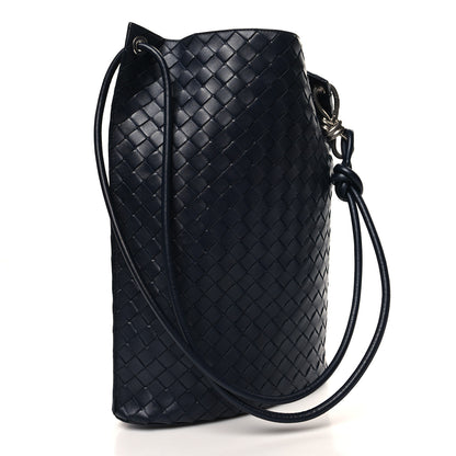 Bottega Veneta Nappa Intrecciato Medium Knot Bucket Bag Space 3 of 11