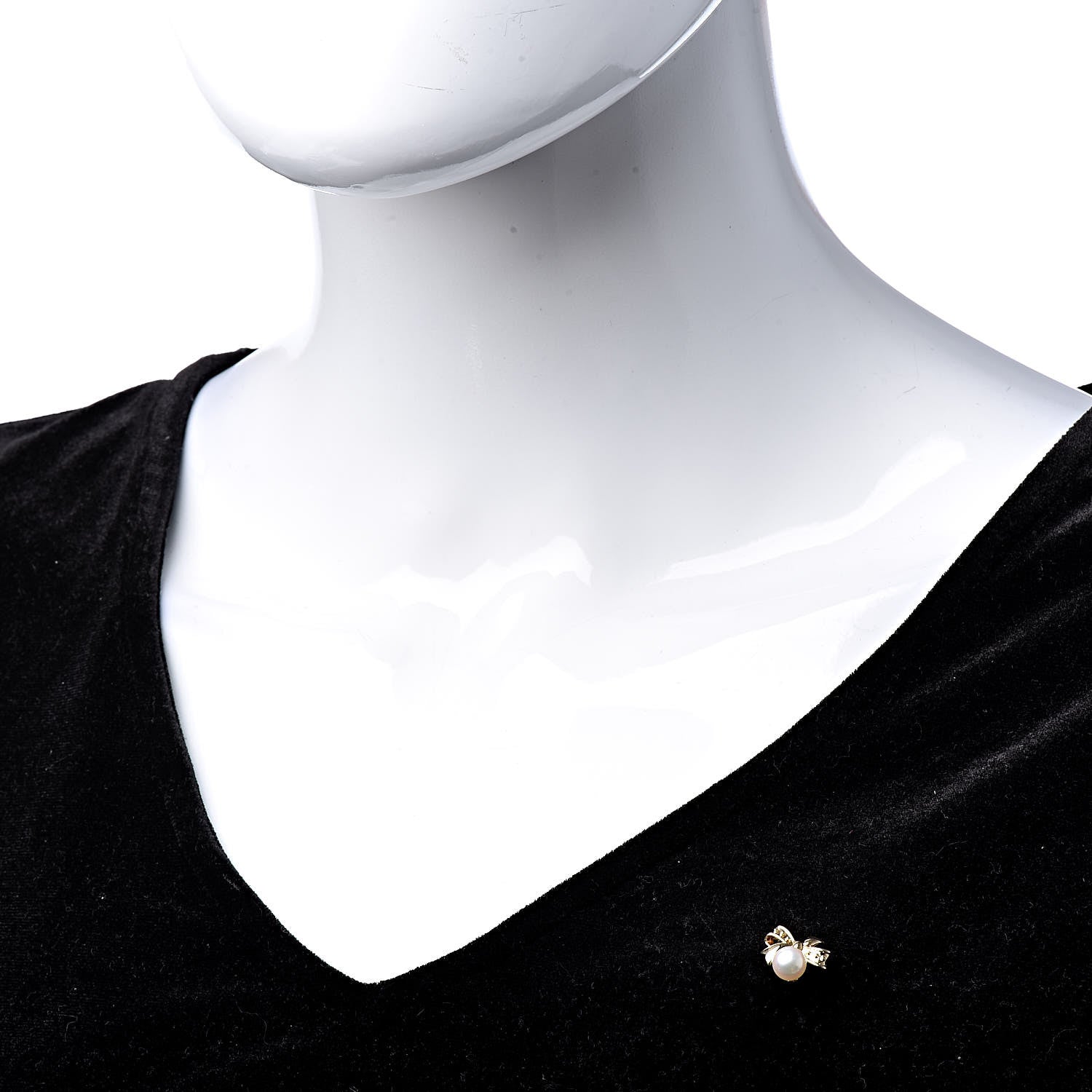 Mikimoto 18K Yellow Gold Akoya Pearl 6mm Bow Tie Tack 2 of 4
