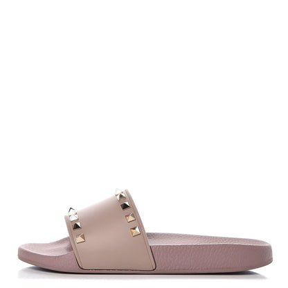 Valentino Garavani Rubber Rockstud Slide Sandals 38 Poudre 1 of 9