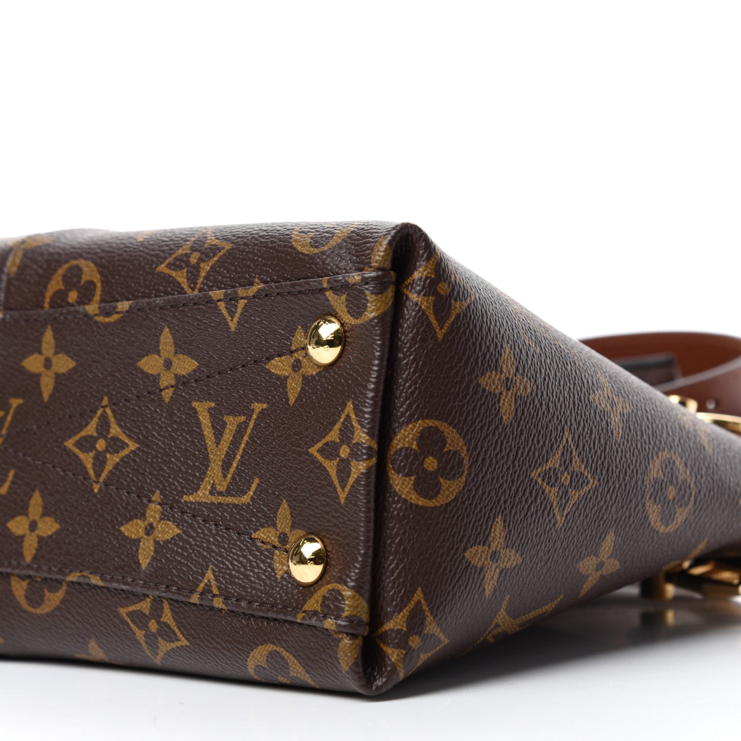 Monogram V Tote BB Black