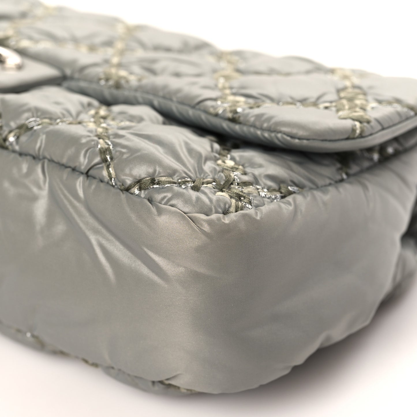 Nylon Quilted Medium Tweed on Stitch Bubble Flap Grey