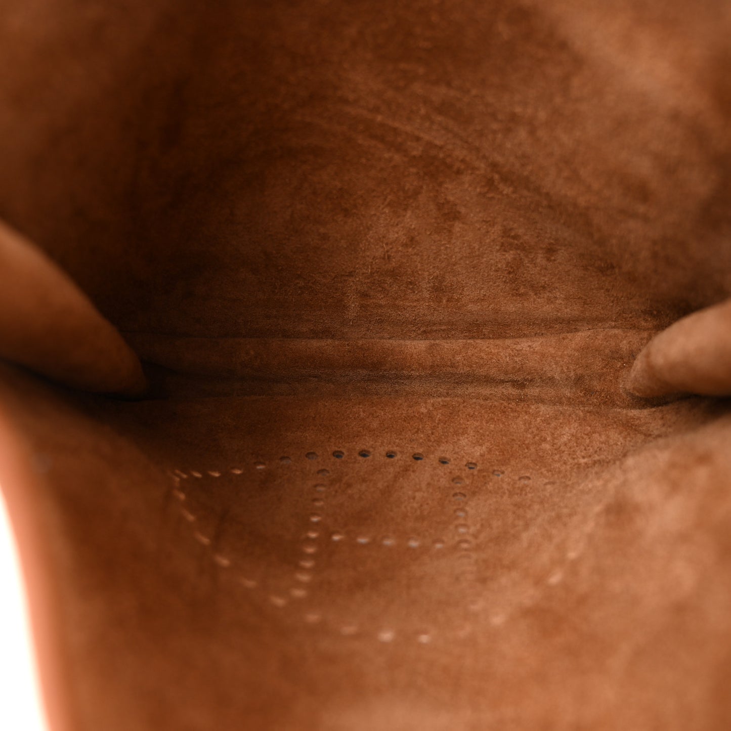 Taurillon Clemence Evelyne III GM Gold