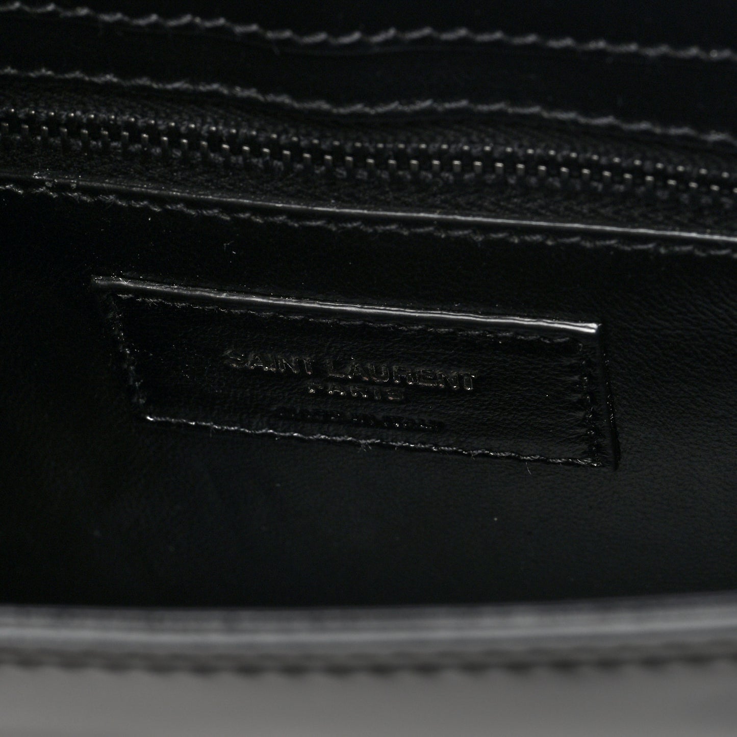 Patent Le 5 A 7 Monochrome Hobo Black