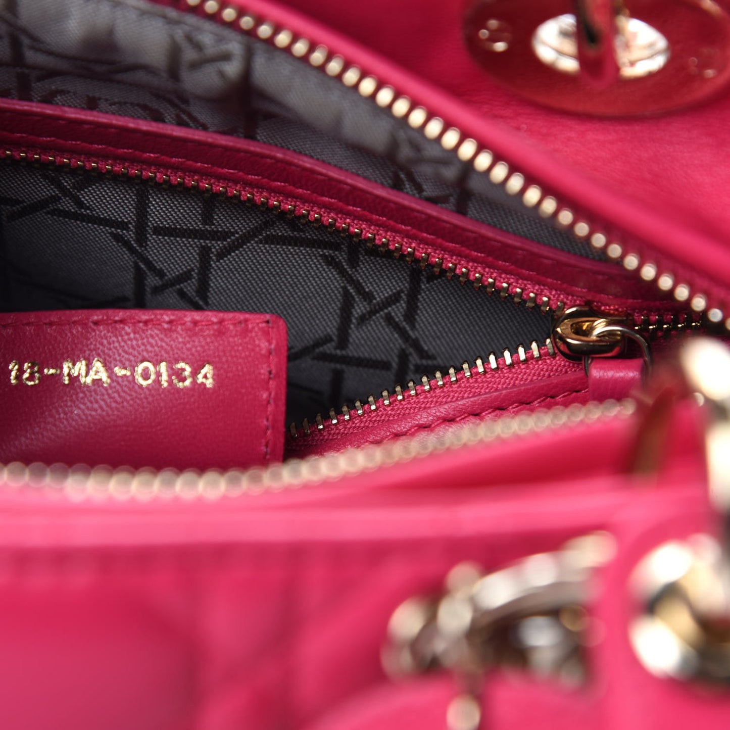 Lambskin Cannage Medium Lady Dior Pink