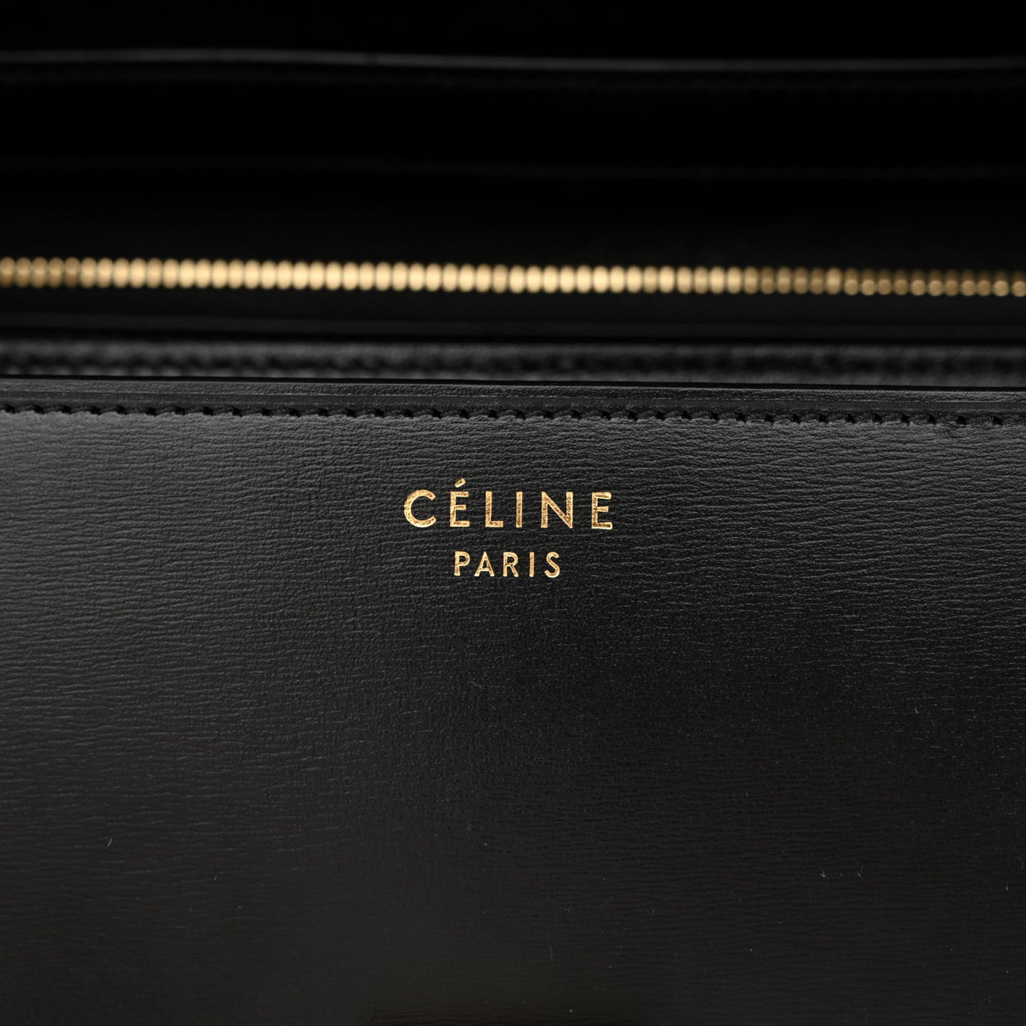 Box Calfskin Medium Classic Box Flap Bag Black