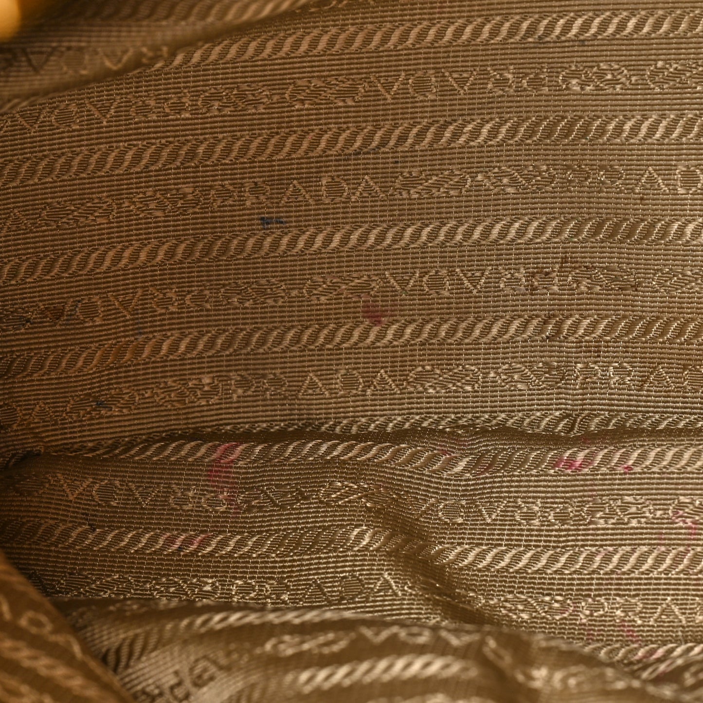 Vitello Daino Side Pocket Hobo Noisette