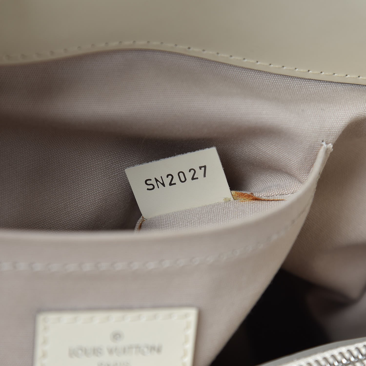 Louis Vuitton Epi Passy GM Ivory 9 of 13