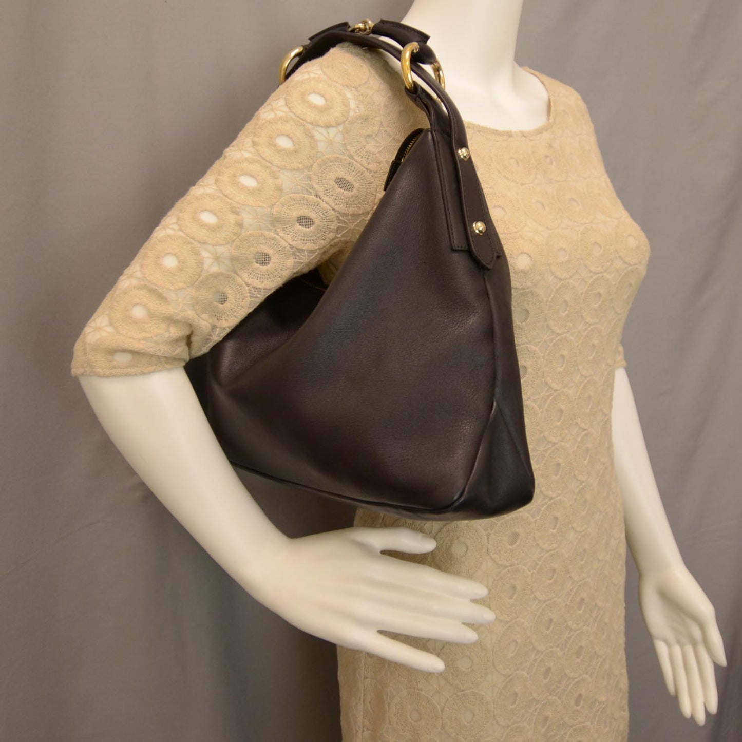 Leather Medium Horsebit Chain Hobo Black