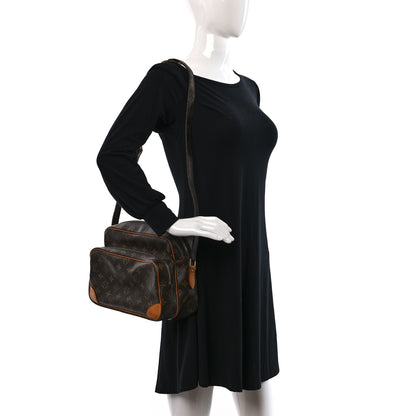 Louis Vuitton Monogram Nil 28 2 of 8