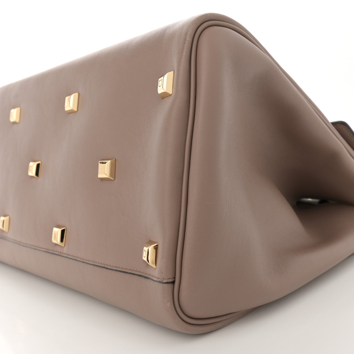 Smooth Calfskin Large The Studio Bag Caraway Seed