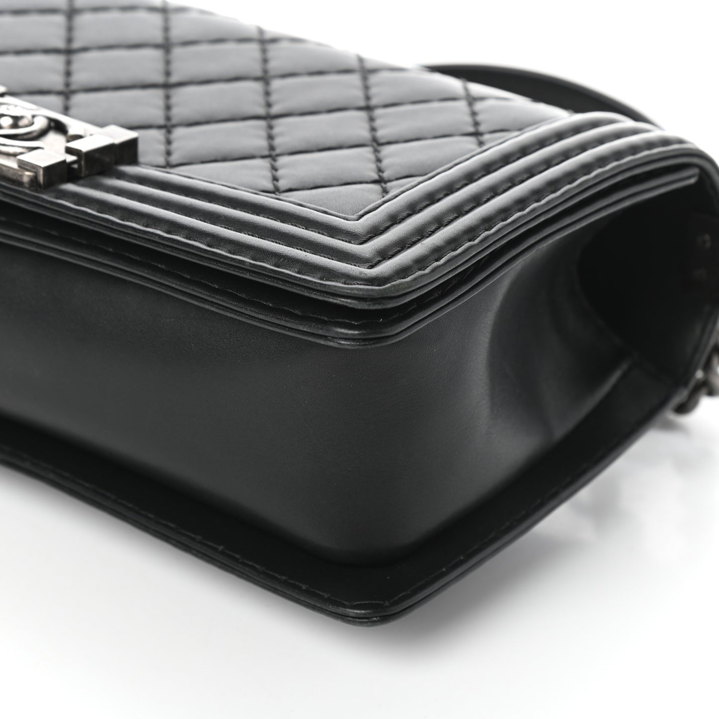 Calfskin Double Stitch Medium Boy Flap Black