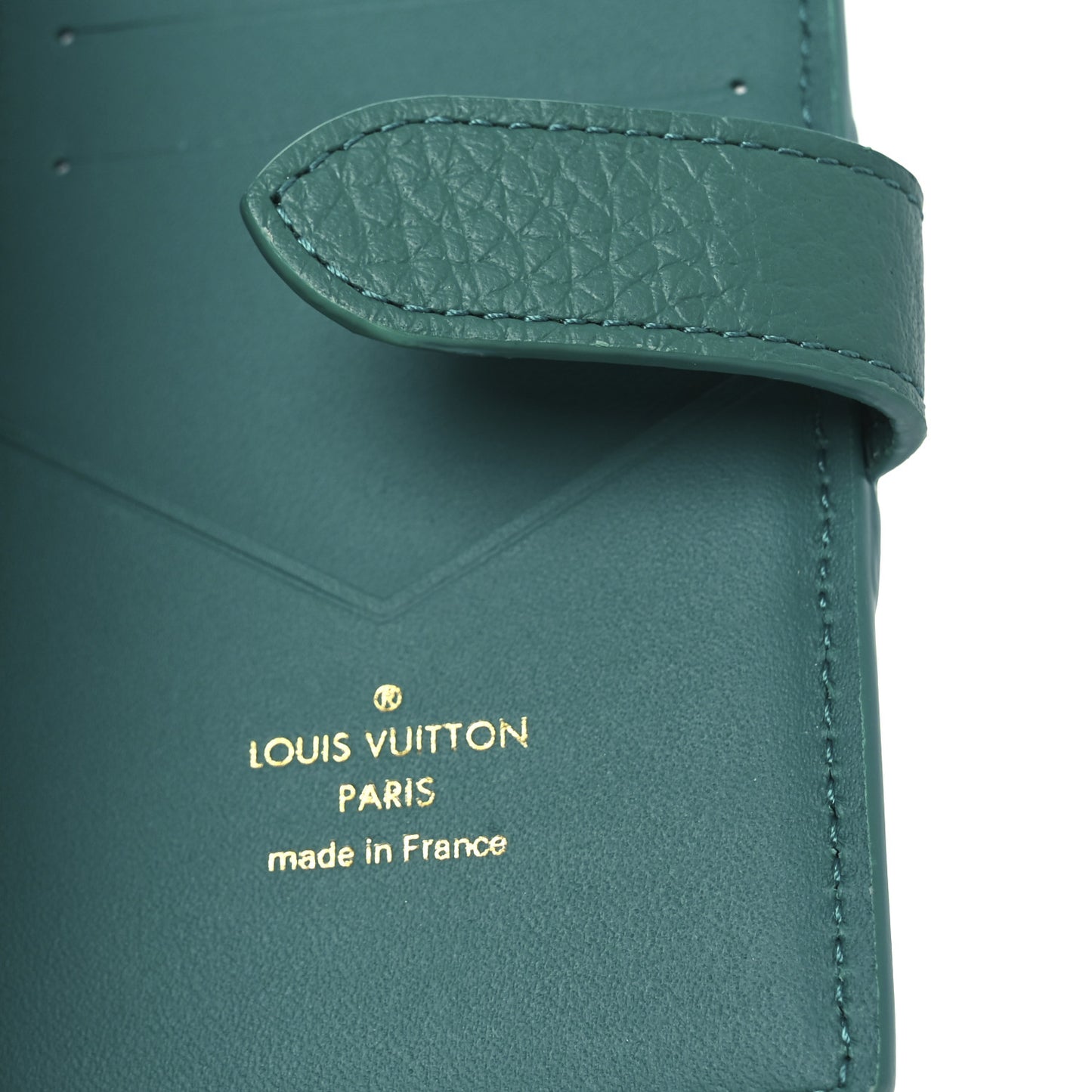 Taurillon Capucines Vertical Compact Wallet Green