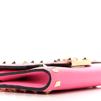 Valentino Garavani Pebbled Calfskin Rockstud Flip Lock Wallet On Chain Feminine Pink 15 of 19
