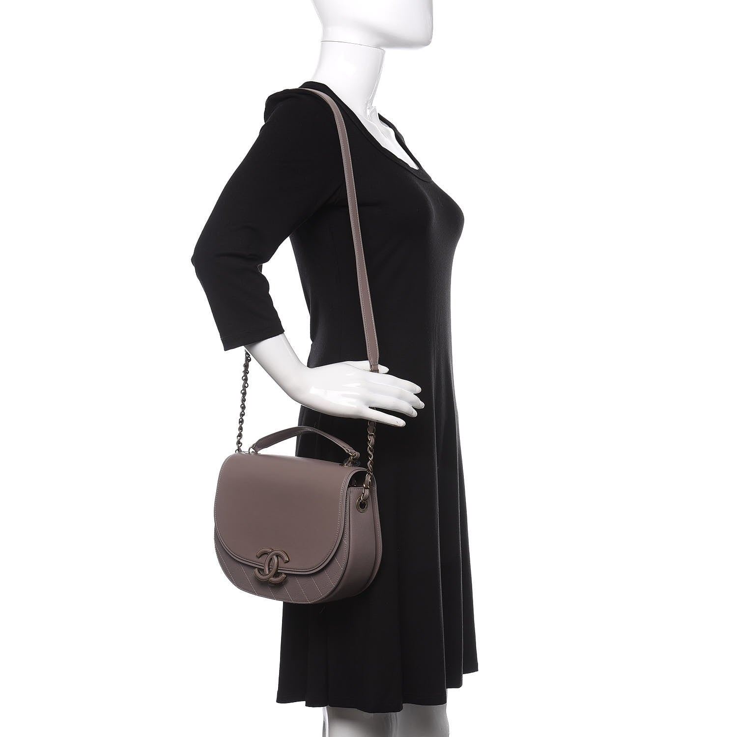 Chanel Shiny Calfskin Goatskin Quilted Medium Coco Curve Messenger Flap Grey 2 of 11