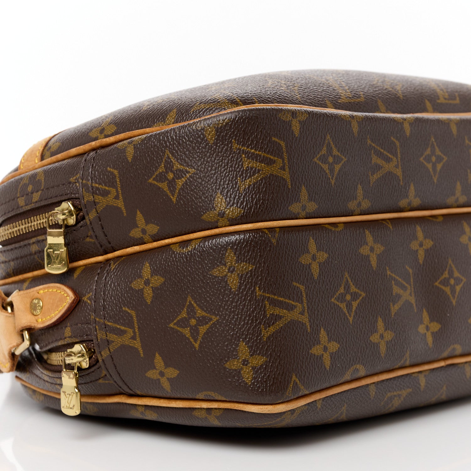 Louis Vuitton Monogram Reporter PM 11 of 17