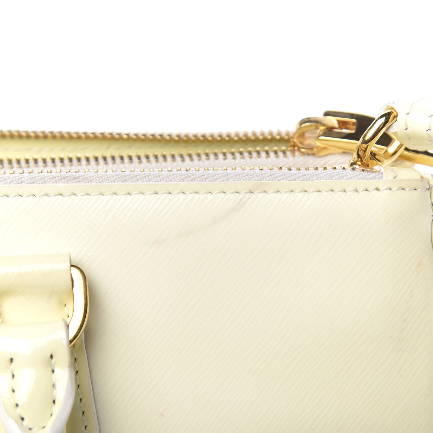 Saffiano Vernice Medium Galleria Double Zip Tote Bianco