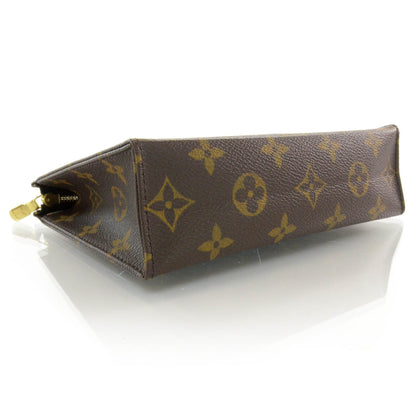 Louis Vuitton Monogram Toiletry Pouch 19 5 of 9