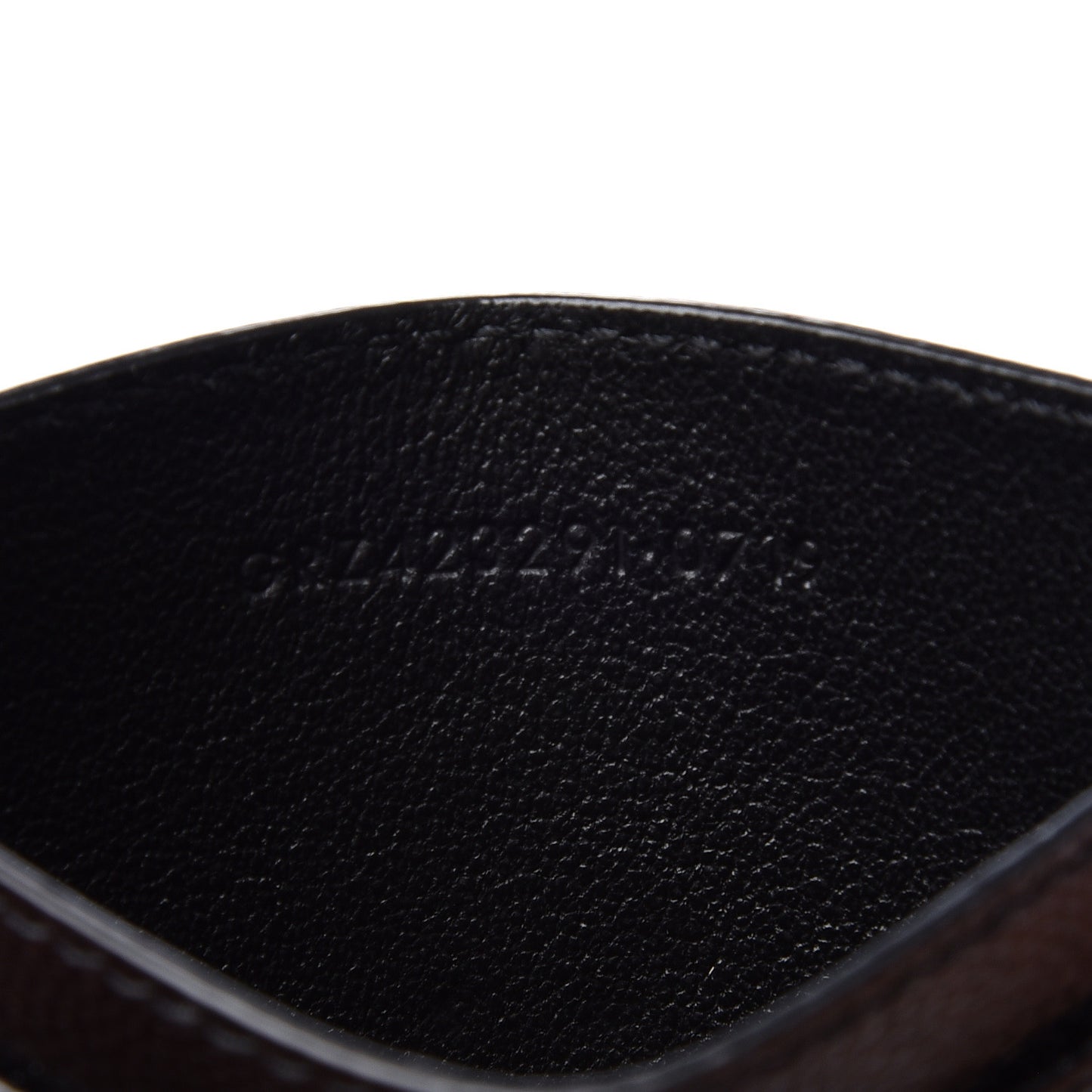 Grain De Poudre Matelasse Chevron Monogram Credit Card Case Black