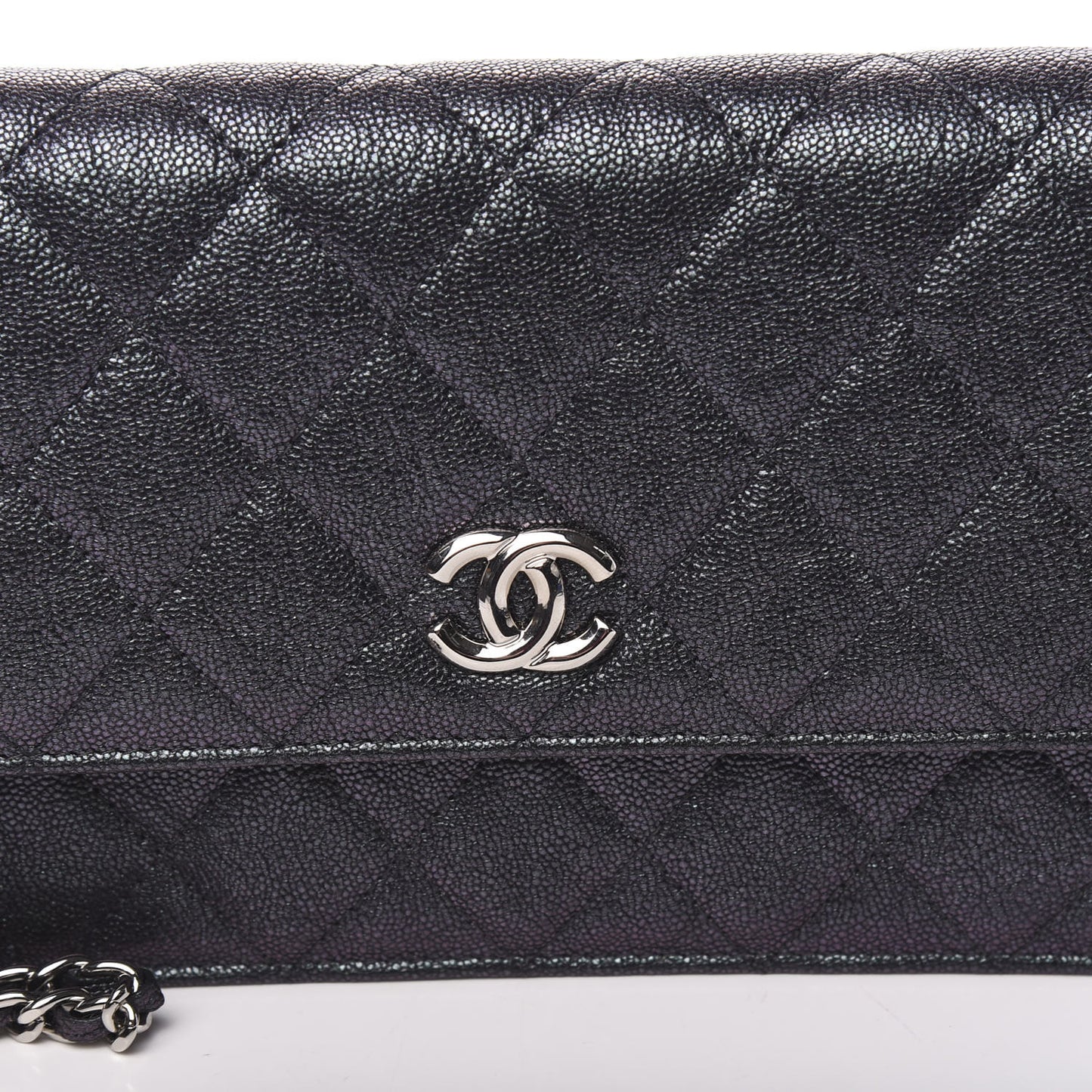 Iridescent Caviar Quilted Classic Pouch Clutch Black