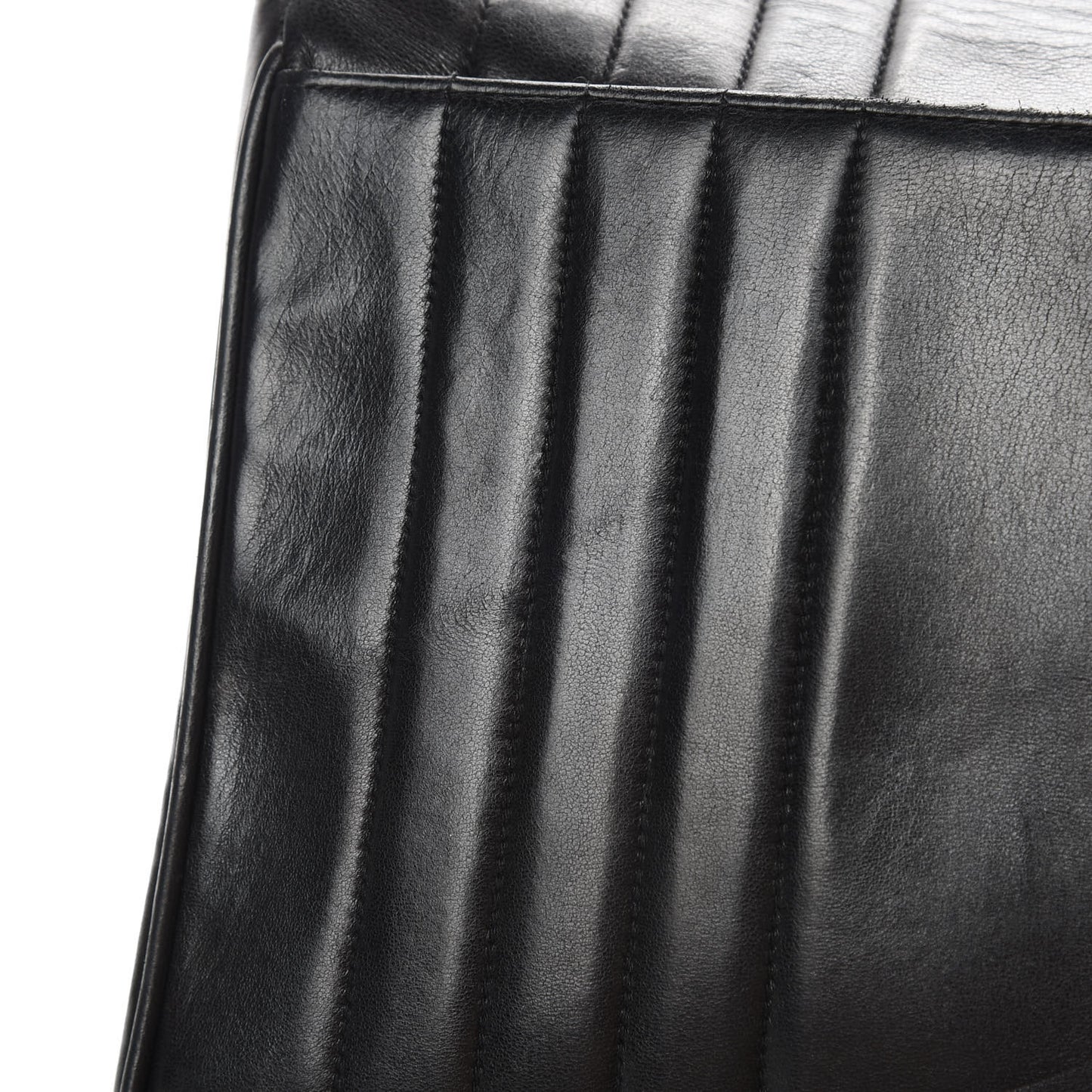 Lambskin Vertical Quilt Jumbo Single Flap Black