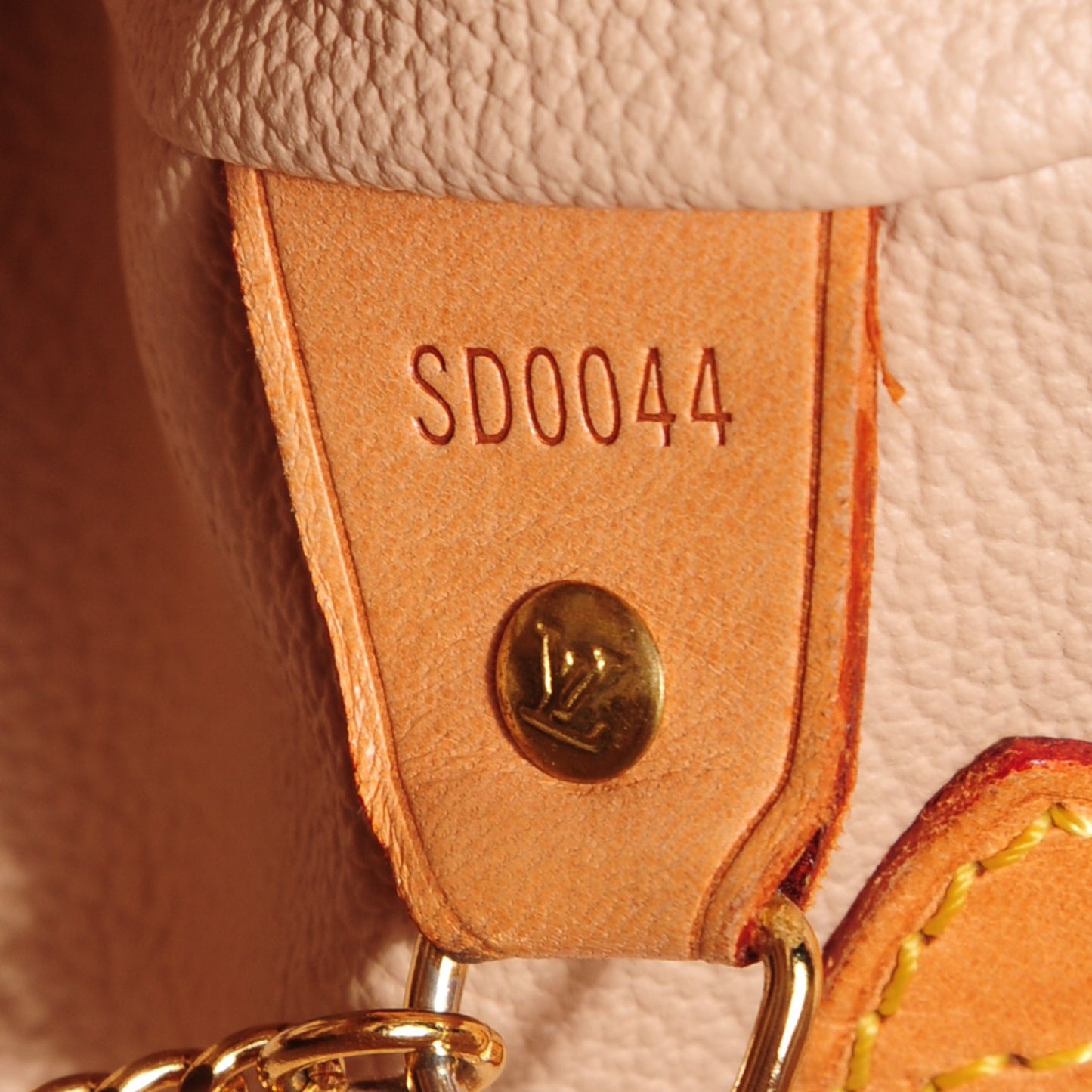 Monogram Petit Bucket 23