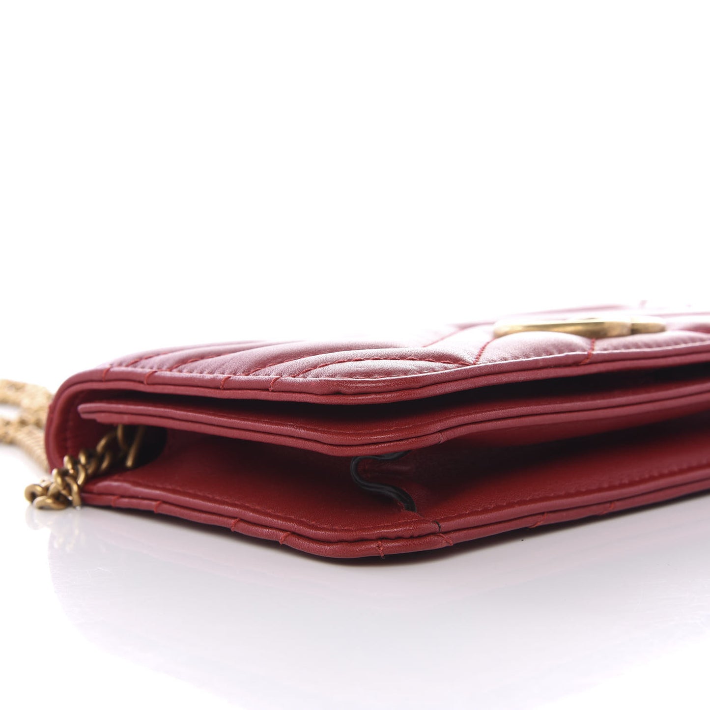 Calfskin Matelasse GG Marmont Mini Bag Hibiscus Red